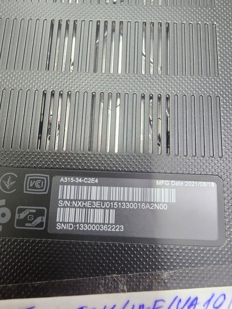 Дешево Acer 15/celeron n4020 ddr4/4gb ddr4/hdd 120 gb/ssd *відсутній/*інтегрована з ломбарду