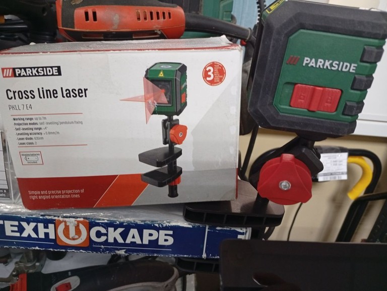 Купить Parkside parkside pkll 7 e4 + штатив Б/У