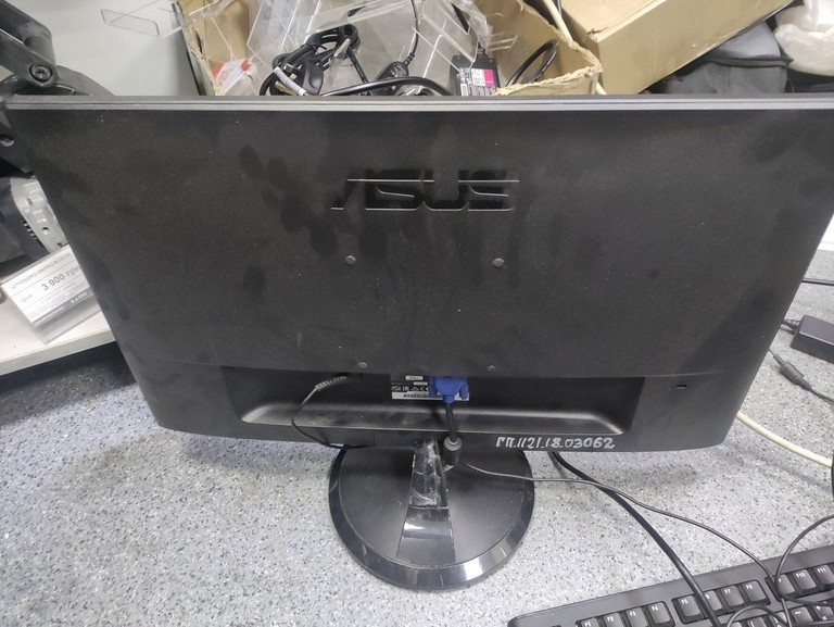 Дешиво ASUS VS239NV с ломбарда