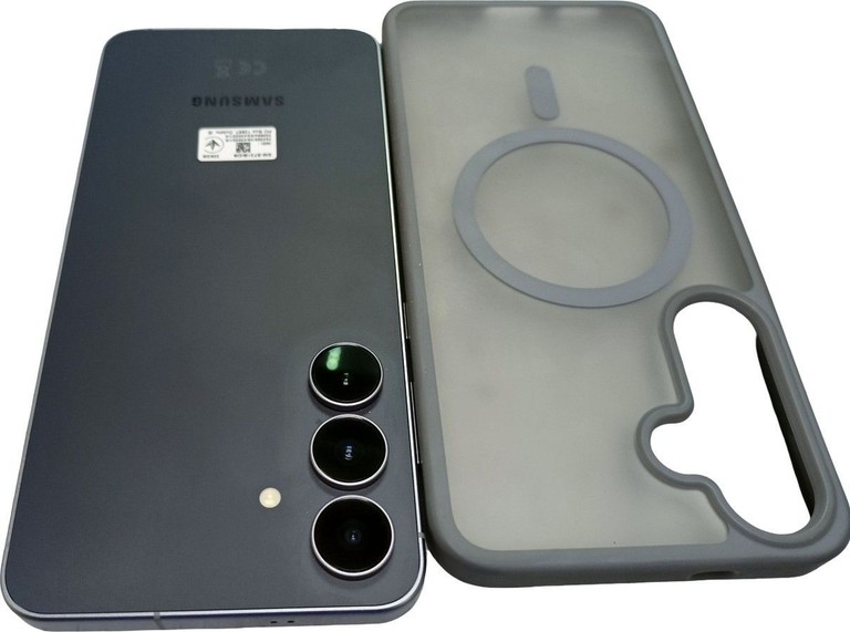 Samsung galaxy s25 fe 8/256gb Код:01-200984886. Изображение 5