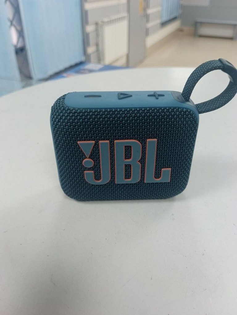 Купить Jbl go 4 Б/У