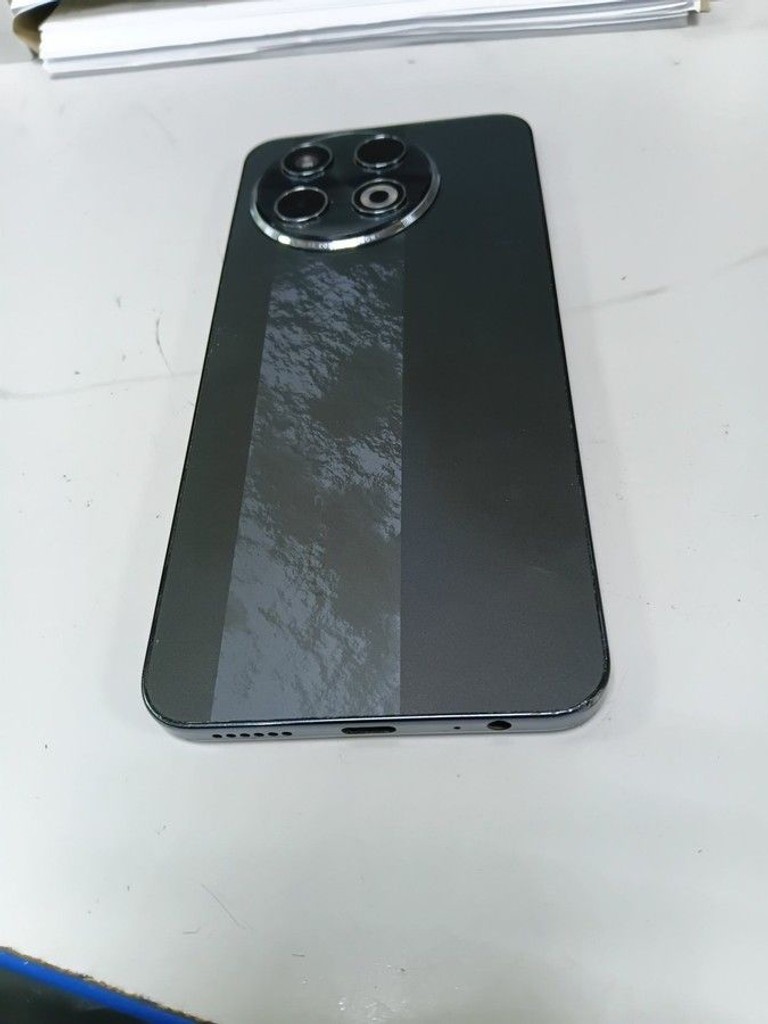 Купити Tecno spark 30 pro kl7 8/256gb Б/У