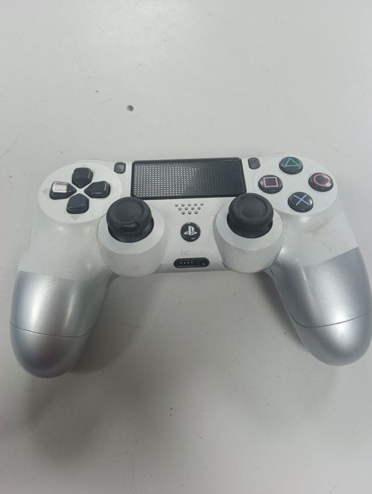 Купити Sony dualshock 4 v2 Б/У