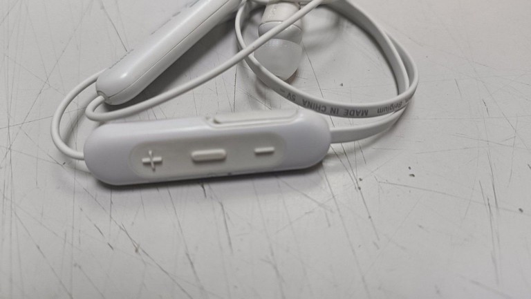 Дешево Sony wi-c200 з ломбарду