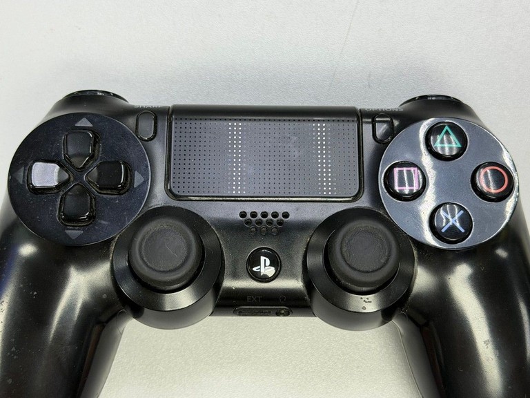 Объявление Sony dualshock 4 Б/У