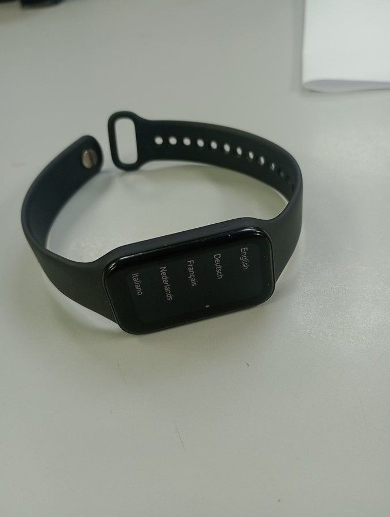 Купити Xiaomi Mi Smart Band 8 Active Black (BHR7422GL) Б/У