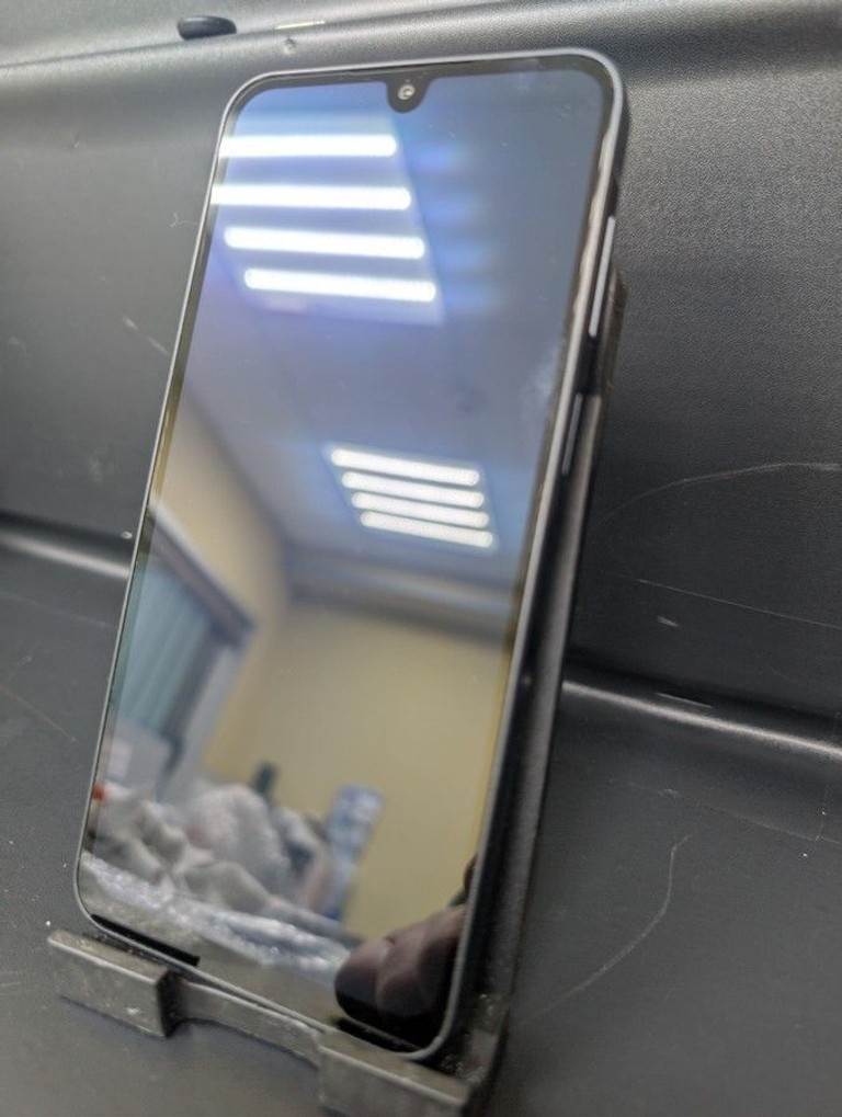 Дешиво Samsung galaxy a16 sm-a165f 8/256gb с ломбарда
