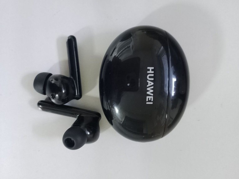 Оголошення Huawei freebuds 4i Б/У