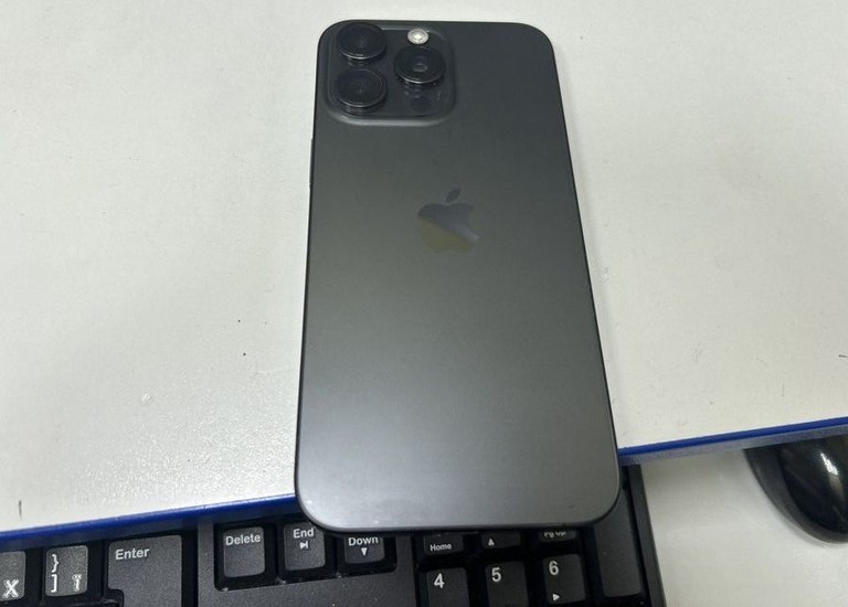 Оголошення Apple iphone 15 pro max 256gb Б/У