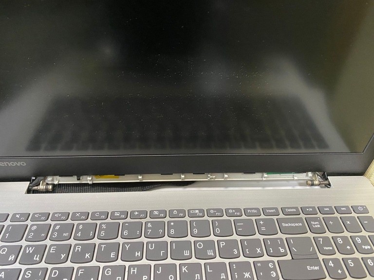 Lenovo 15/core i3 7020u ddr3/8gb ddr3/hdd 1000 gb/geforce mx150 2gb Код:01-201063782. Изображение 8