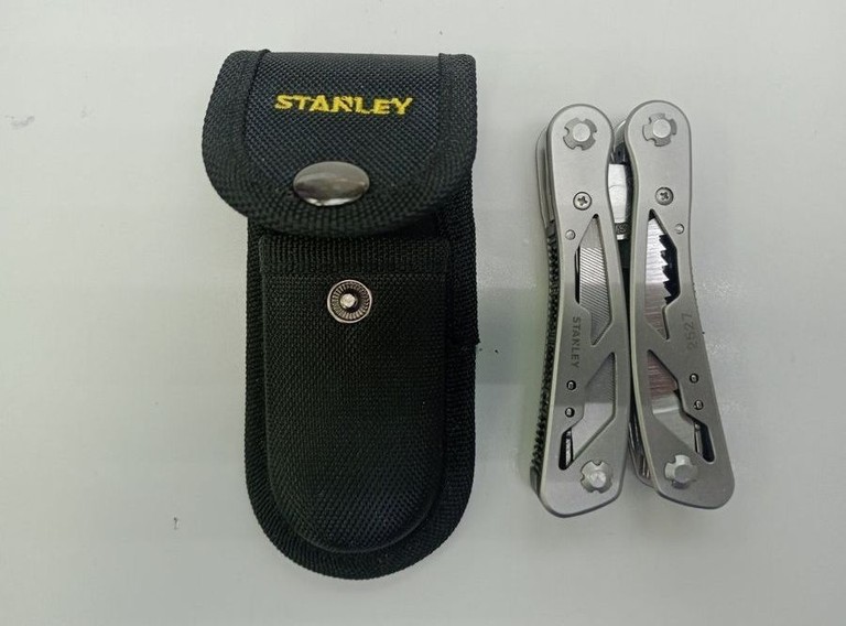 Купити Stanley Multitool (0-84-519) Б/У