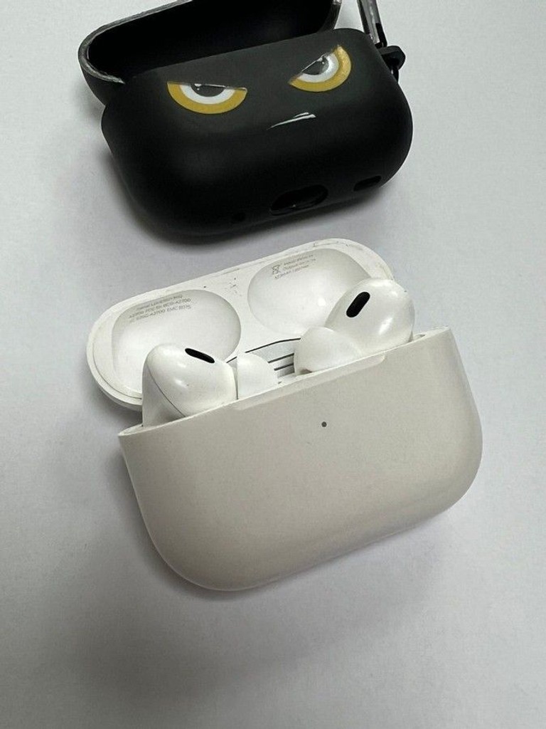 Дешиво Apple airpods pro 2nd generation magsafe с ломбарда