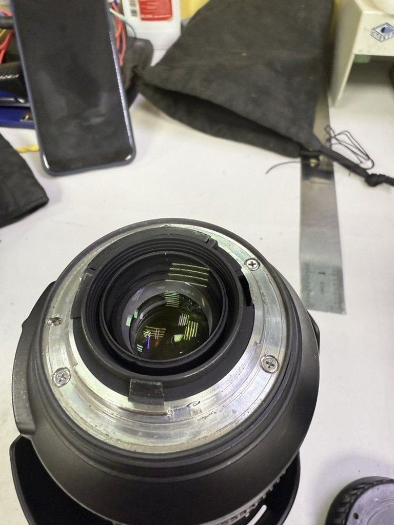 Дешиво Nikon af-s nikkor 28-300mm f/3,5-5,6g ed vr с ломбарда
