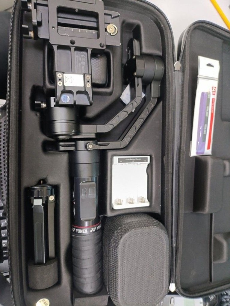 Дешево Zhiyun Crane 2 з ломбарду