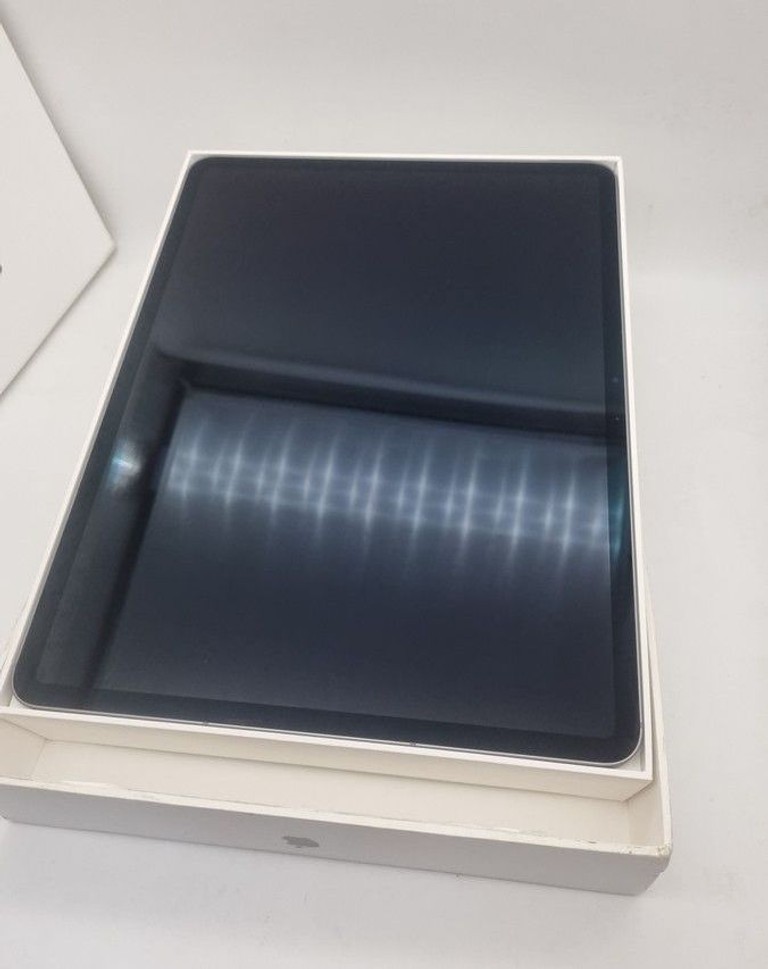 Объявление Apple iPad Air 13 2025 Wi-Fi 128GB Blue (MCNJ4) Б/У