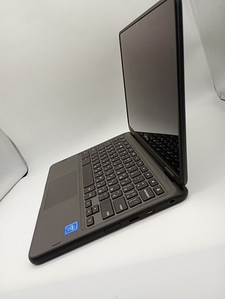 Розпродаж Dell 11/celeron n4000 ddr4/4gb ddr4/ssd 32 gb/*інтегрована, продавець Техноскарб