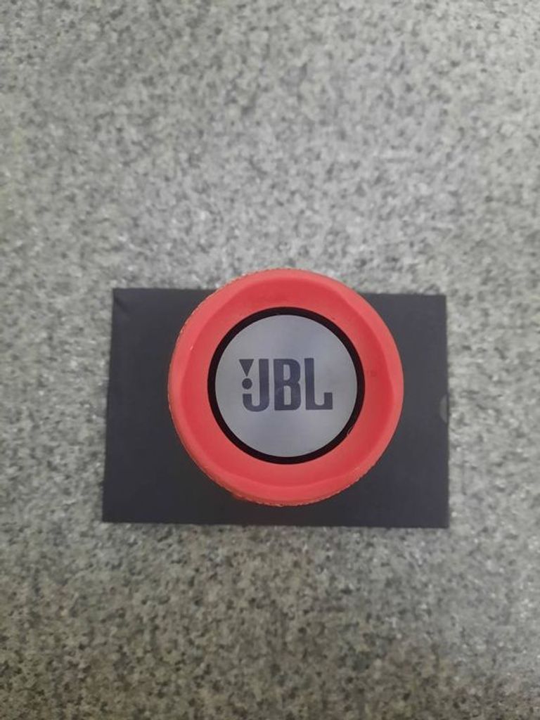 Дешиво Jbl charge 3 с ломбарда