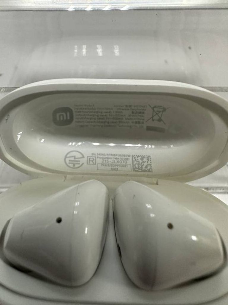 Купити Xiaomi redmi buds 3 bhr5174gl Б/У