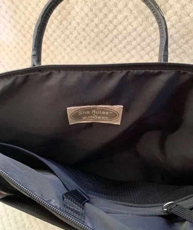 Сумка для ноутбука 15" She Rules by Sumdex NON-913BK, нейлон Код:null. Зображення 4