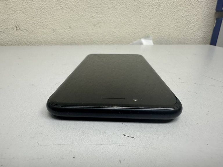 Apple iphone 7 32gb Код:01-200101603. Зображення 6