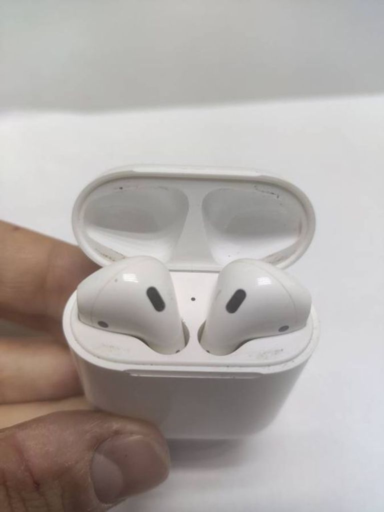 Купити Apple airpods 2 gen a1602.a2032+a2031 2019г. Б/У