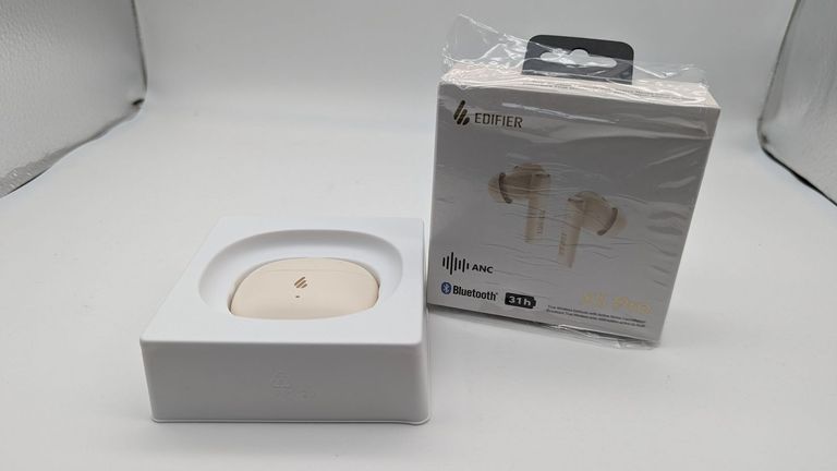 Купить Edifier x5 pro Б/У