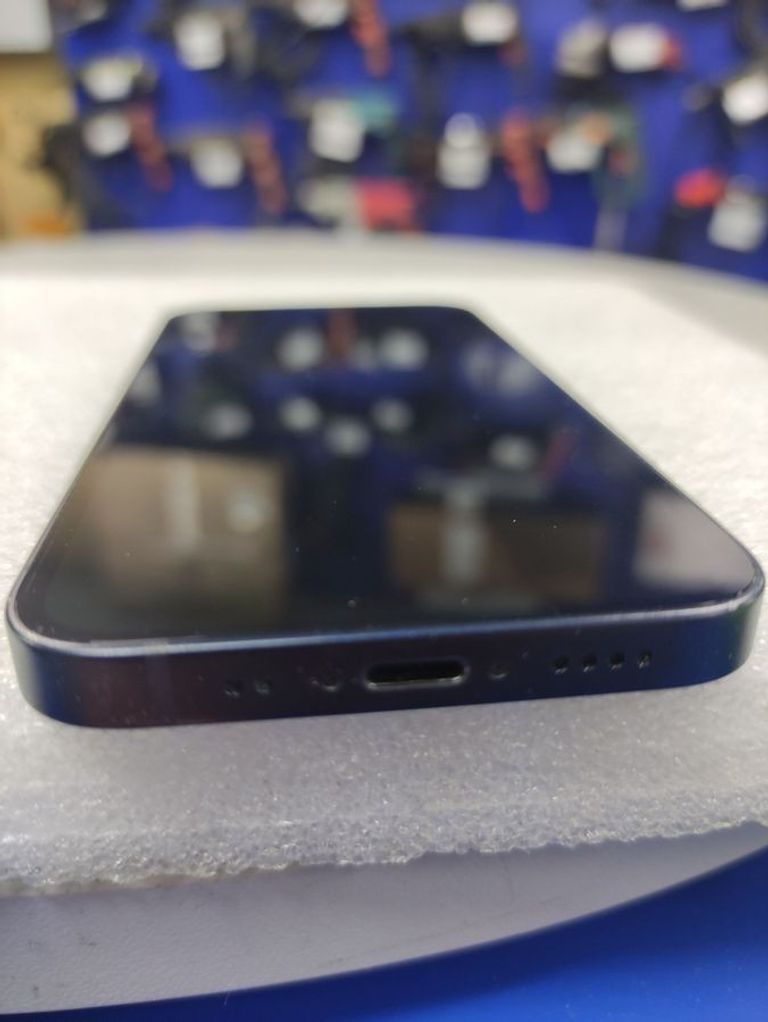 Apple iPhone 12 mini 64GB (PRODUCT)RED Код:01-200489349. Зображення 21