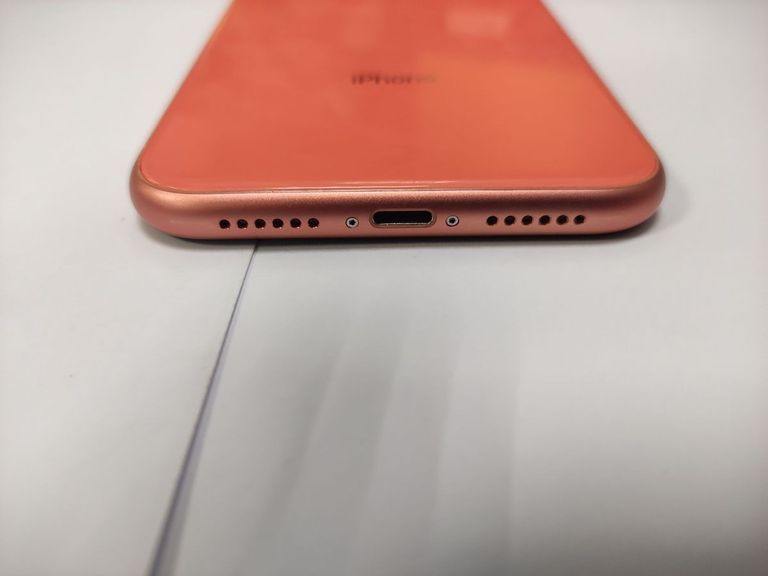 Apple iphone xr 128gb Код:01-200490787. Изображение 9