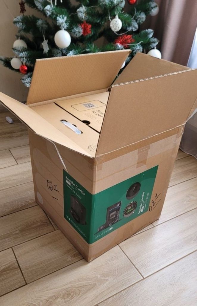 Купить iRobot Roomba Combo 10 Max Функция мытья полов Б/У