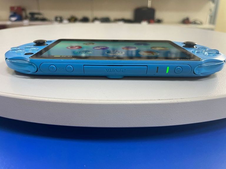 Дешево Sony playstation vita slim з ломбарду