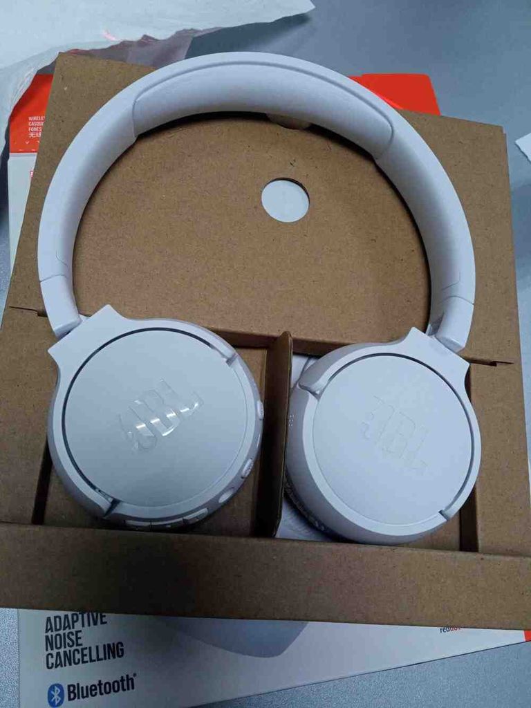 Купити Jbl tune 670nc Б/У