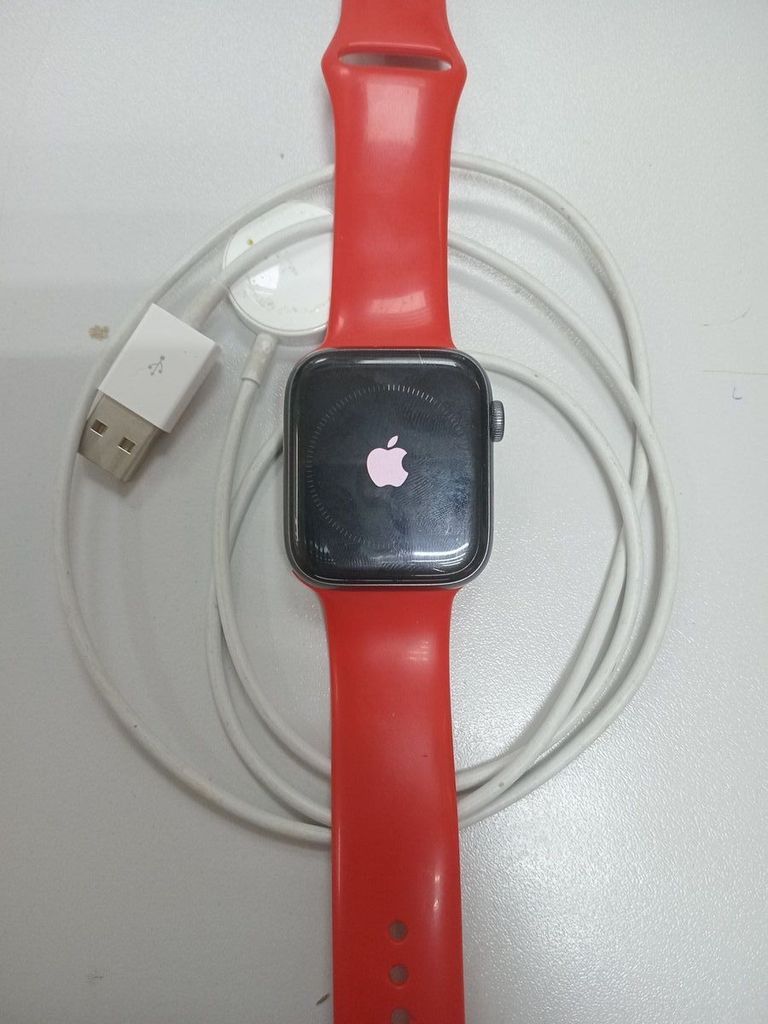 Купити Apple watch series 6 44mm a2292 Б/У