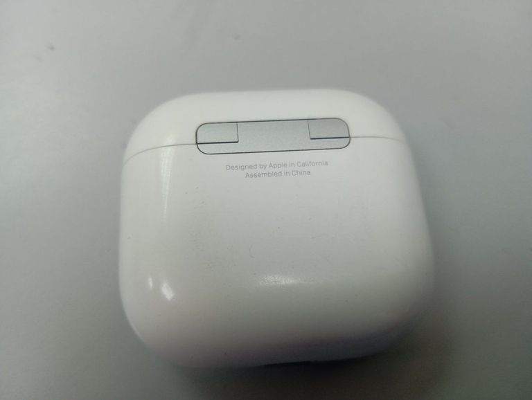 Дешево Apple airpods 4 з ломбарду
