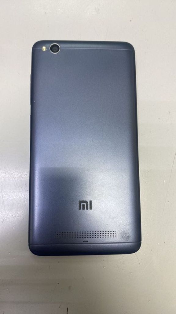 Дешиво Xiaomi redmi 4a 2/16gb с ломбарда