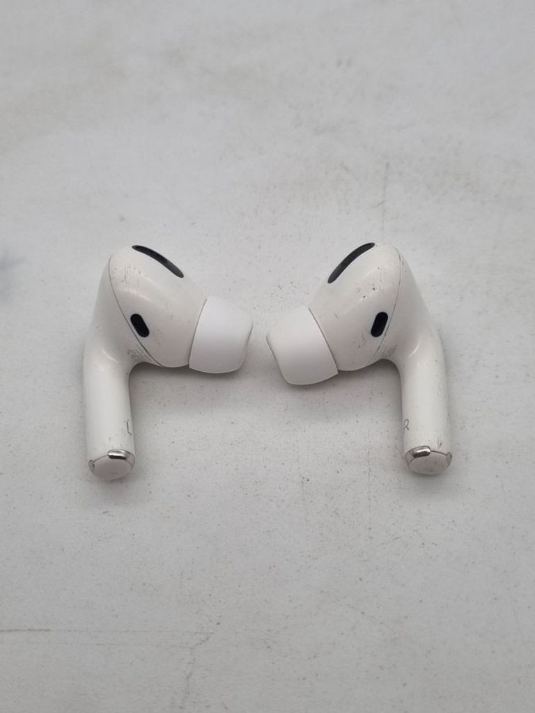Дешиво Apple AirPods Pro (MWP22) с ломбарда