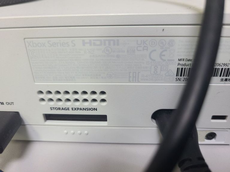 Купити Microsoft Xbox Series S 512GB (889842651386) Б/У