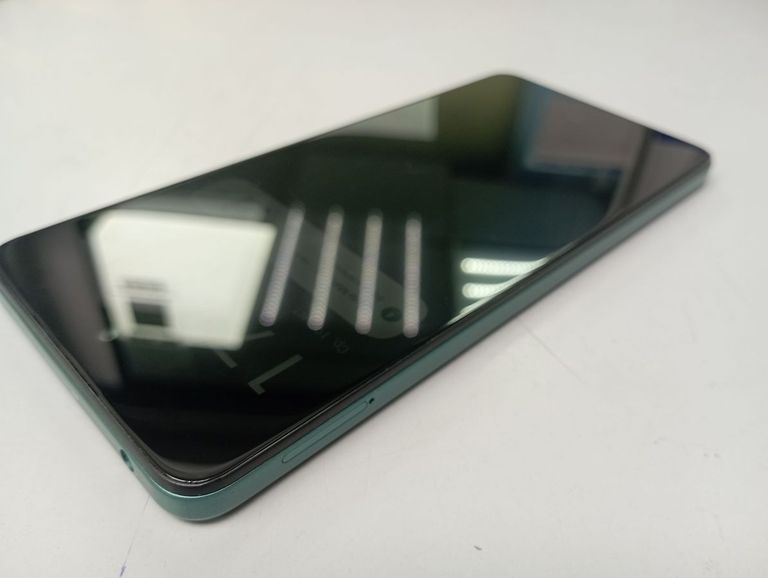 Motorola g04 4/64gb sea Код:01-200791011. Зображення 5