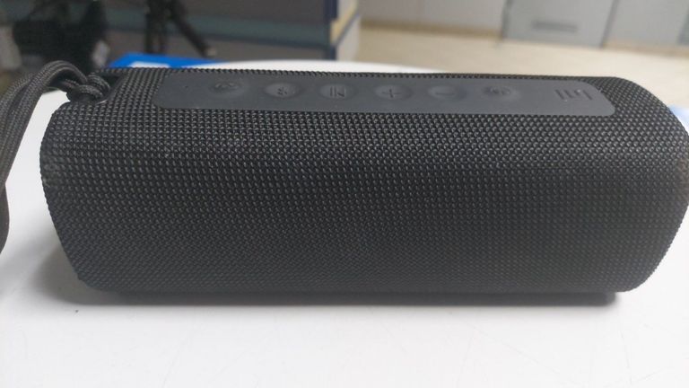Объявление Xiaomi mi portable bluetooth speaker 16w Б/У