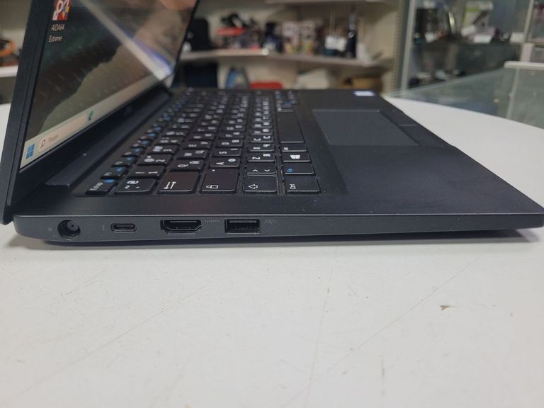 Оголошення Dell 13/core i5 8350u ddr4/8gb ddr3/hdd *відсутній/ssd 256 gb/*інтегрована Б/У