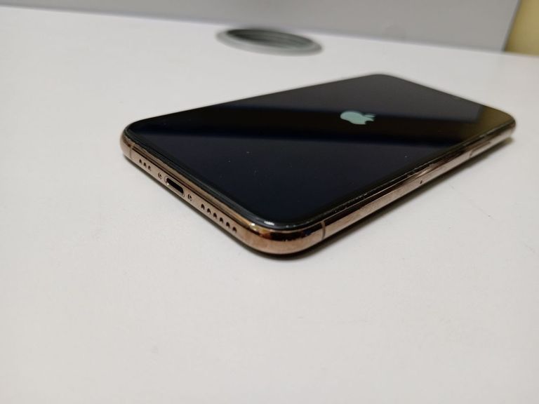 Apple iphone 11 pro 256gb Код:01-200802935. Зображення 8
