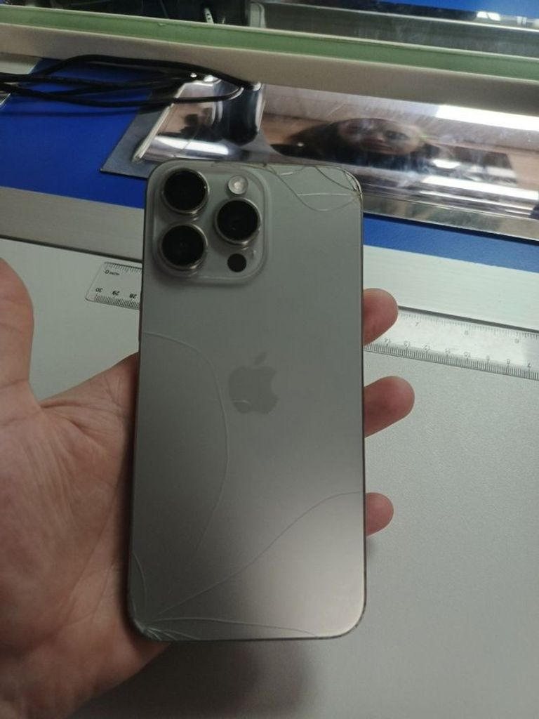 Оголошення Apple iphone 15 pro max 256gb Б/У