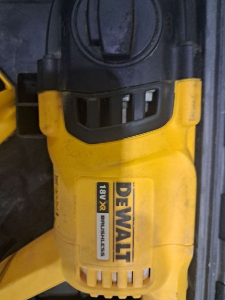 Dewalt dch133 Код:01-200832814. Изображение 5