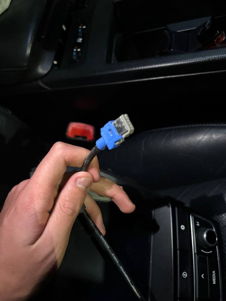 Abyss Audio Штатная магнитола для Hyundai Santa Fe 2013-2014 (P9E-SANF13) Код:null. Изображение 7