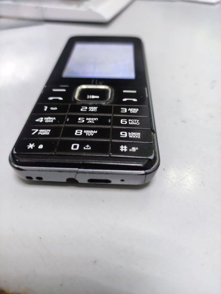 Оголошення Fly ff243 Б/У