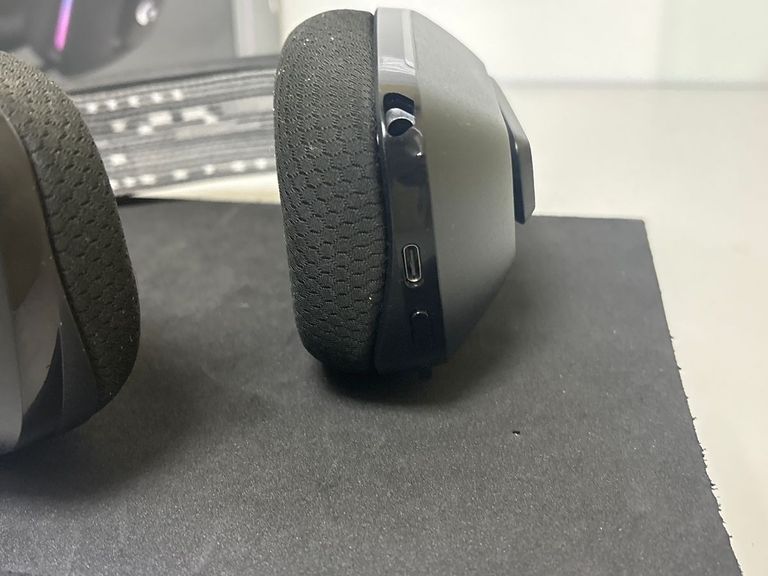 Logitech g733 lightspeed wireless rgb Код:01-200838485. Зображення 5