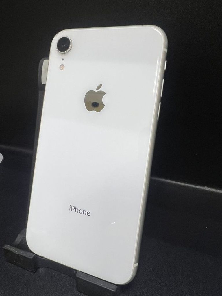 Купити Apple iphone xr 64gb Б/У