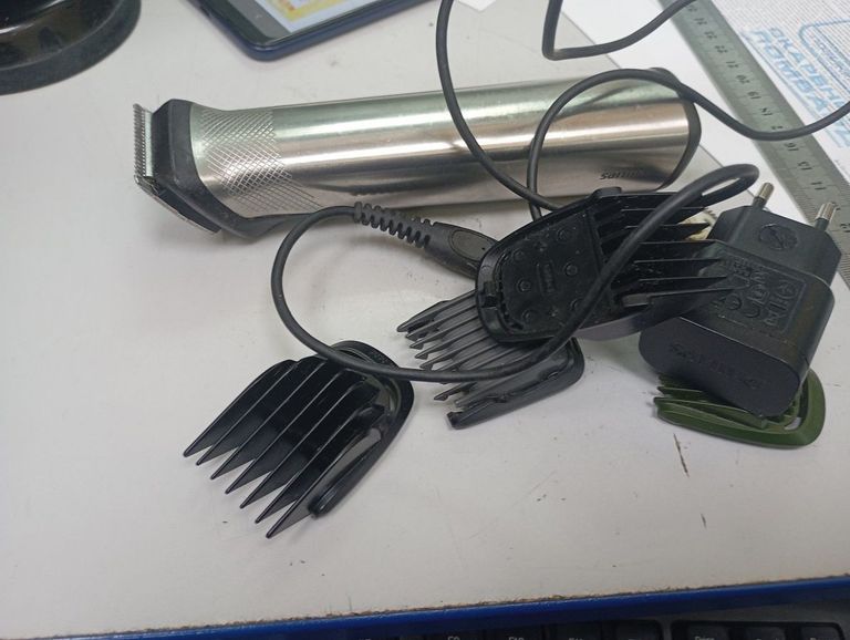 Оголошення Philips Multigroom Series 7000 MG7745/15 Б/У