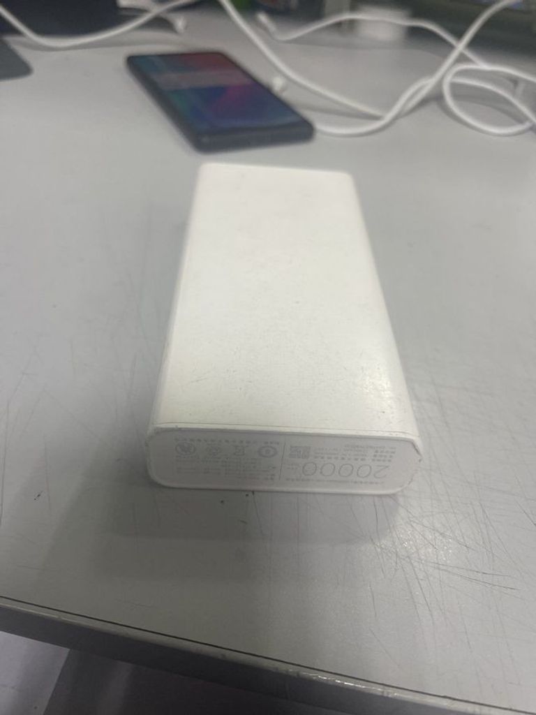 Объявление Xiaomi redmi power bank 20000mah / pb200lzm Б/У