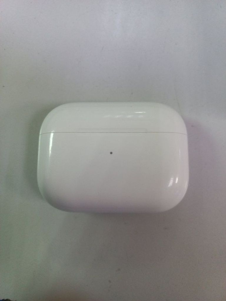 Дешево Apple airpods pro 2nd generation with magsafe charging case usb-c з ломбарду