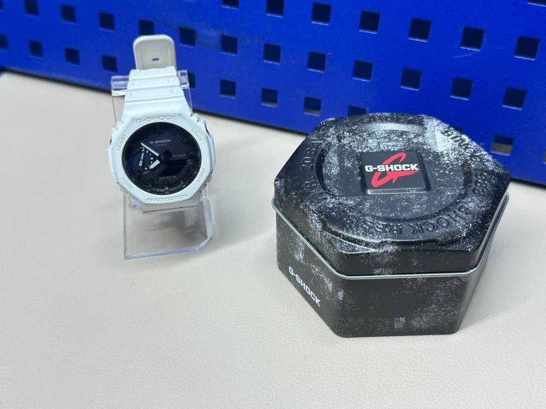 Оголошення Casio ga-2100 Б/У